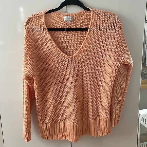 Sweater - Picture 2 of 4